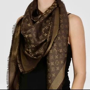 Louis Vuitton Monogram Brown Shine Shawl